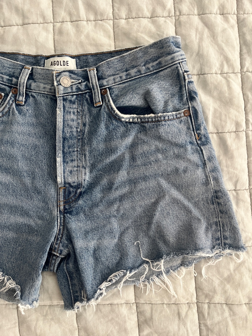AGOLDE Parker Cut Off Denim Shorts Light Wash Size 27 - Picture 3 of 9